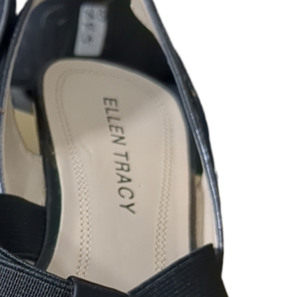 ELLEN TRACY Black Patent Leather Open Toe Sandals Size 8. - Picture 5 of 10